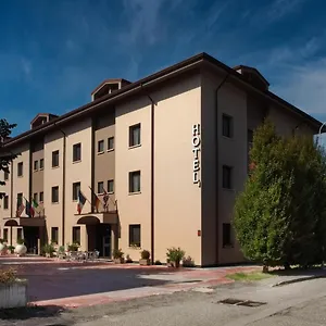 *** Hotel Versailles Italy