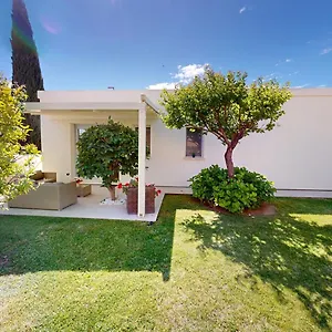 ** Guest house Enjoy Your - - Italy