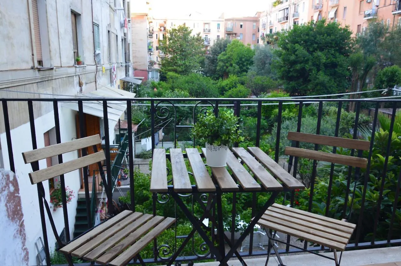 Apartment In Rome In Love In Bike